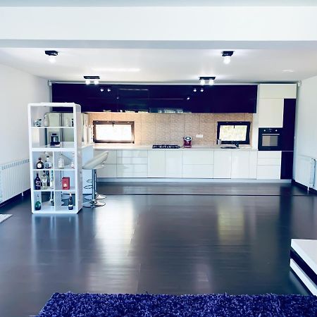 Gulia Luxury 3 Bedroom Pool Villa מראה חיצוני תמונה