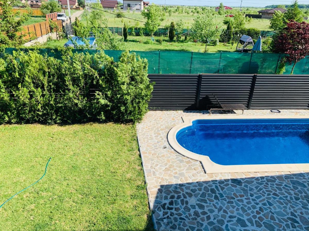 Gulia Luxury 3 Bedroom Pool Villa מראה חיצוני תמונה