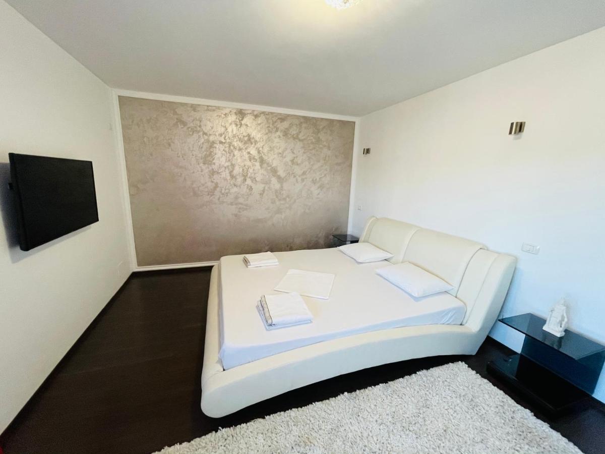 Gulia Luxury 3 Bedroom Pool Villa מראה חיצוני תמונה